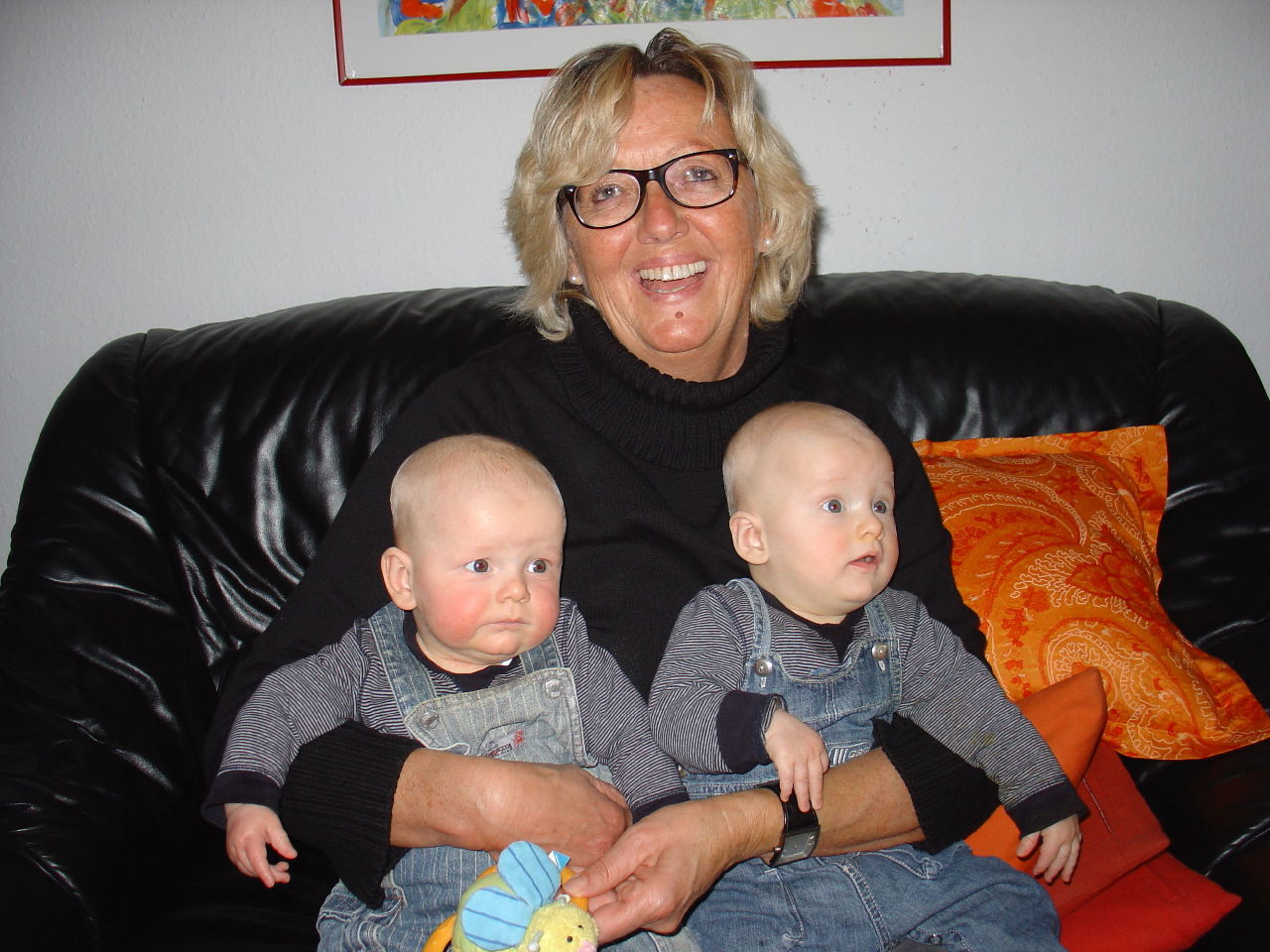 111109-simon+aaron-01855.JPG - Ulrike mit den Zwillingen Ulrike with our twins